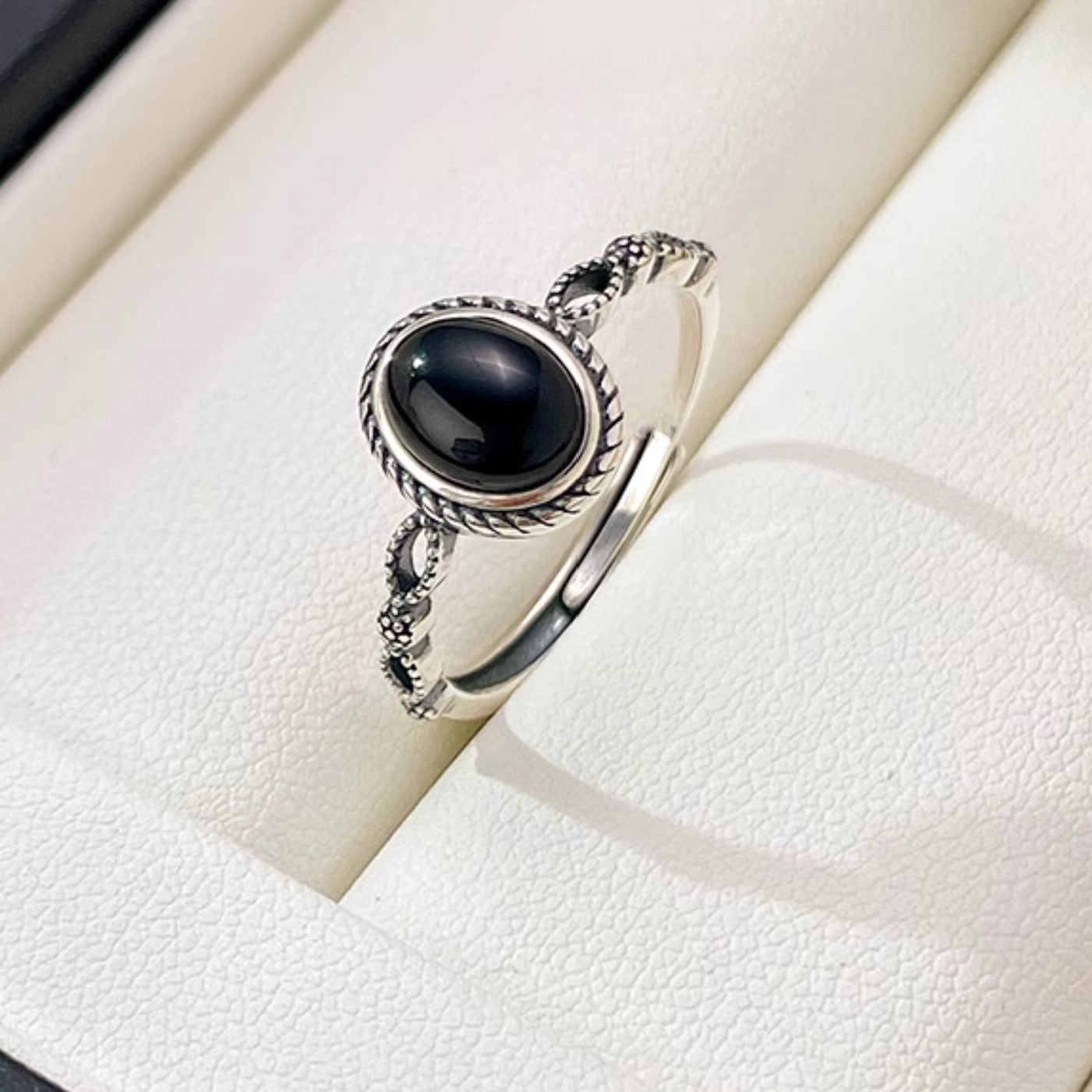 Vintage Bohemian Black Onyx Adjustable Ring - Handcrafted 925 Sterling Silver Oval Gemstone Band for Timeless Elegance