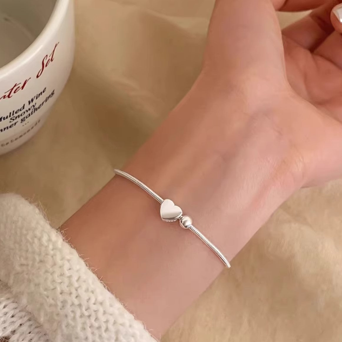 Charming 925 Sterling Silver Heart & Bead Bracelet for Women