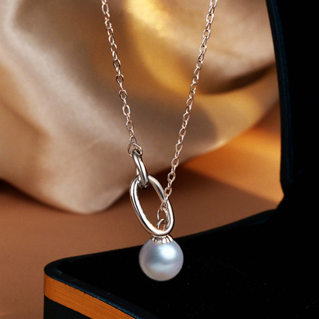 S925 Silver Necklace and 8mm Round Cultured Freshwater Pearl for women