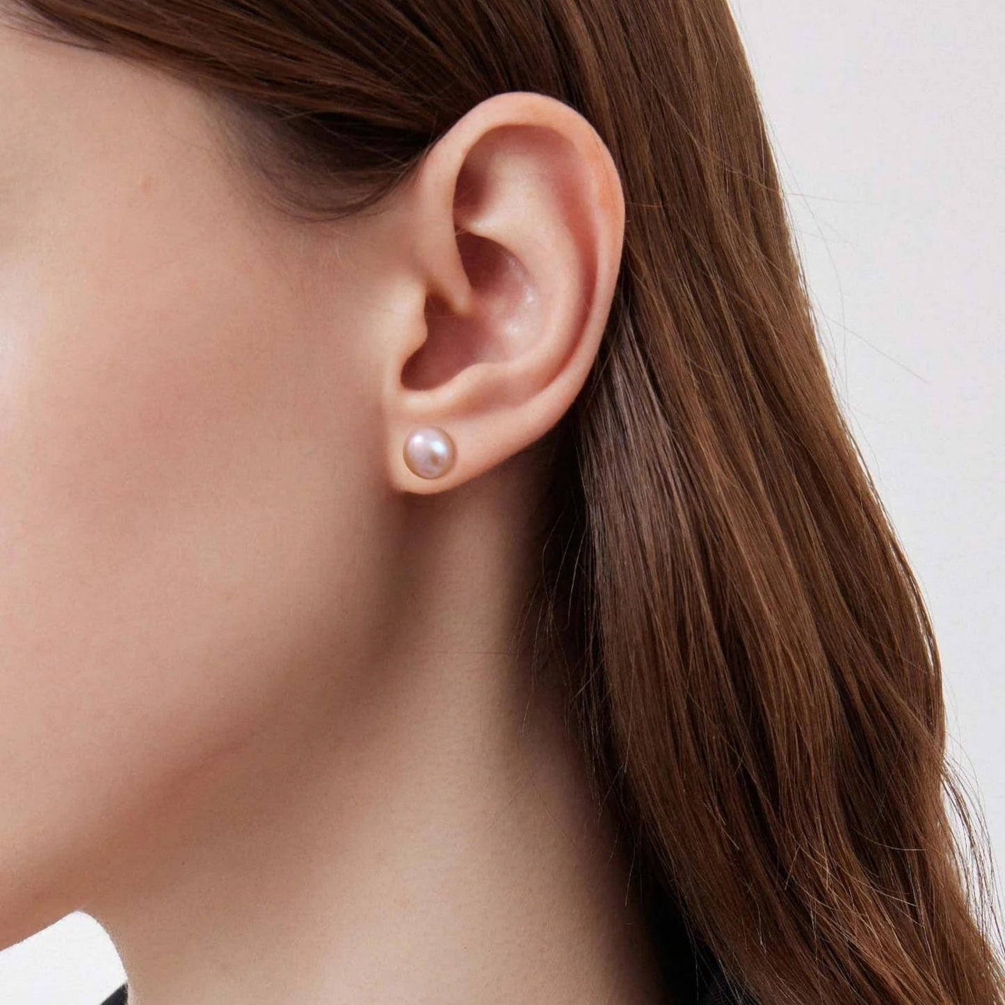 Light Purple/Lavender Cultured Freshwater Pearl Stud Earrings in 999 Silver Hypoallergenic and Gentle on Sensitive Skin