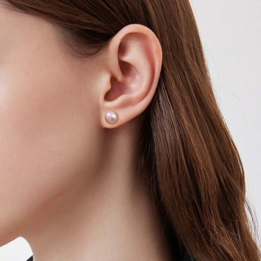 Light Purple/Lavender Cultured Freshwater Pearl Stud Earrings in 999 Silver Hypoallergenic and Gentle on Sensitive Skin